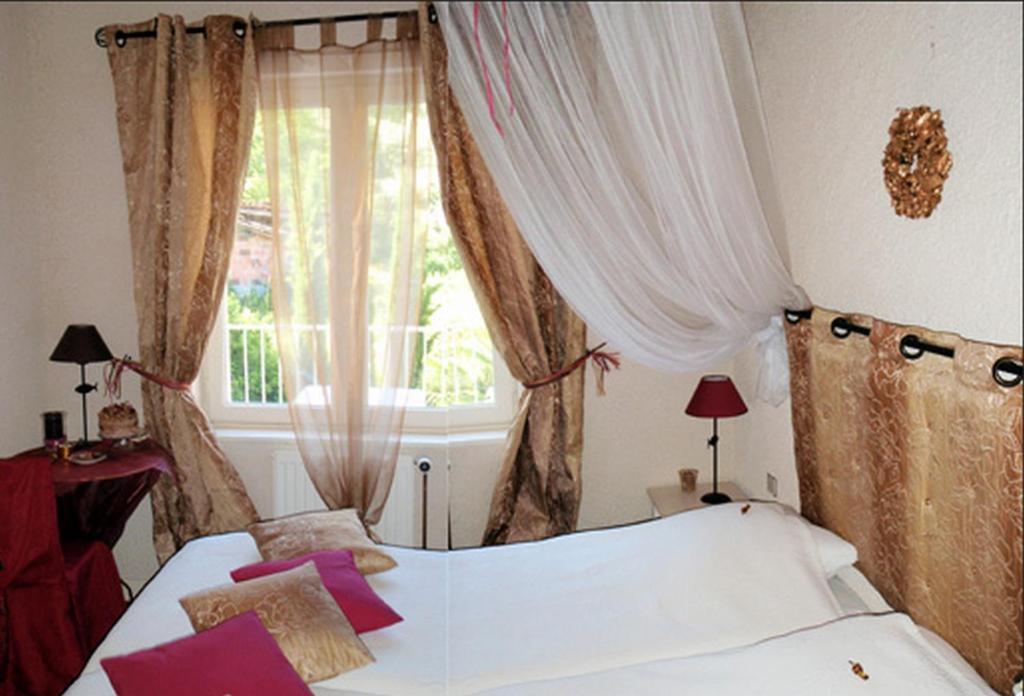 La Gariere Bed & Breakfast Lafrancaise Phòng bức ảnh